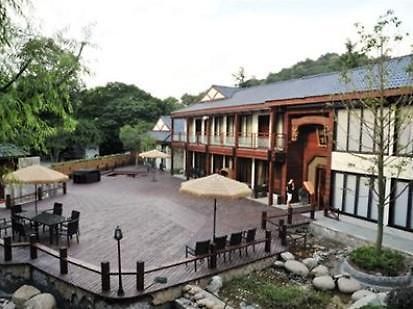 V Theme Inns Hangzhou Guike Branch エクステリア 写真